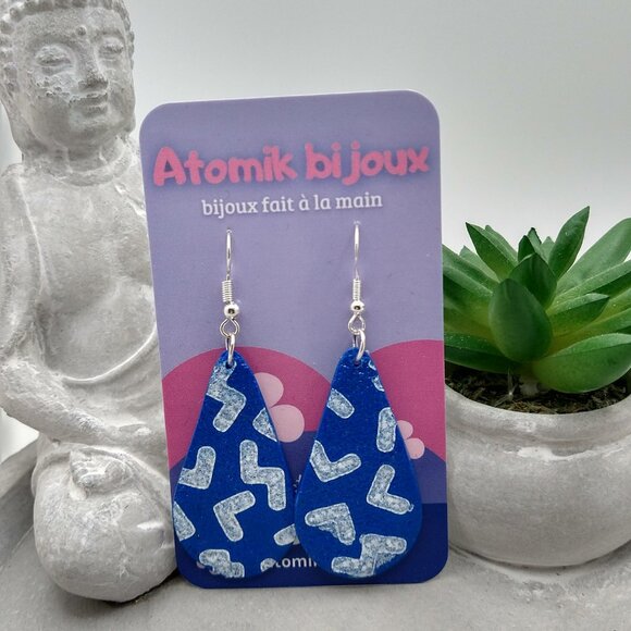 Handmade blue color polymer clay earrings. Boucles d'oreilles fait à la main - Picture 3 of 8